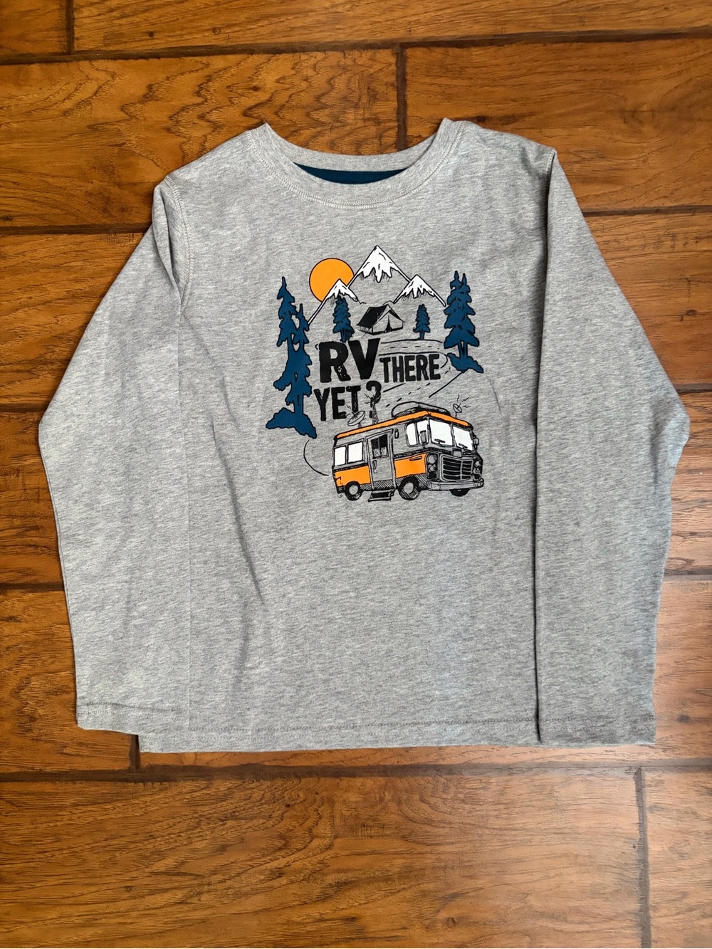 Gray Long-Sleeve Kids Tee with RV Adventure Graphic Size 8